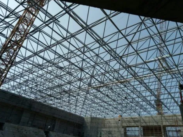 高平网架加工的优势有哪些?